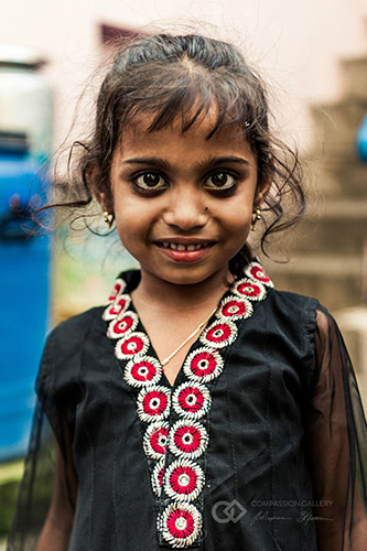 Portraits of India: Anticipating Life